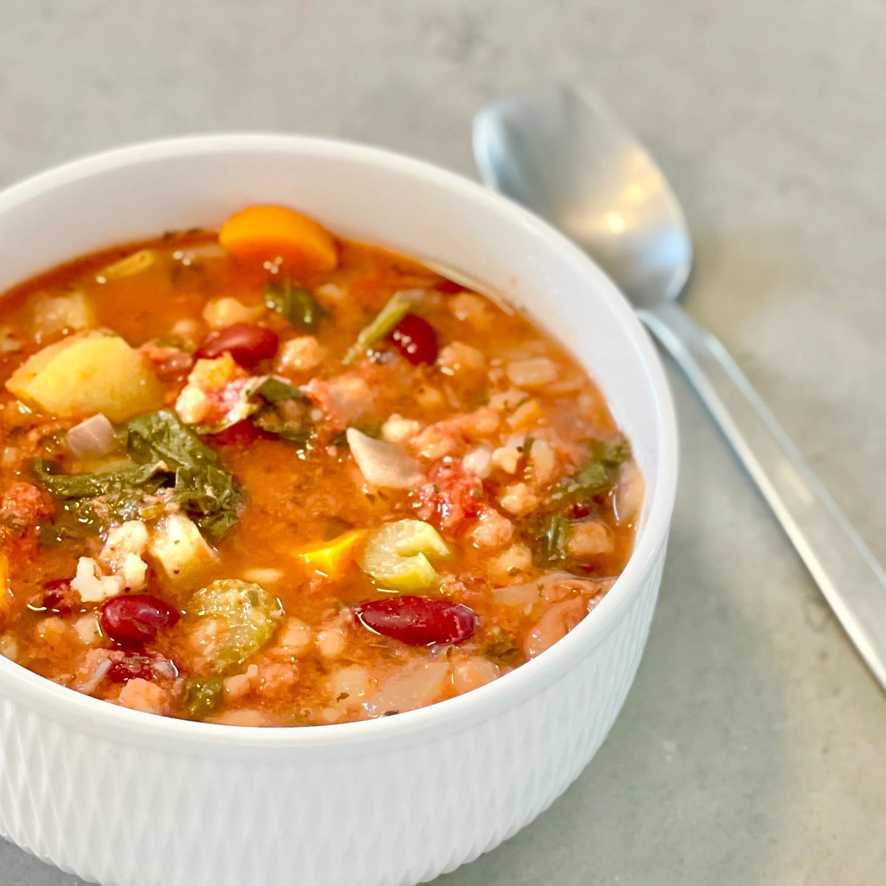 Minestrone Soup - 1L - Oonnie - Goodstock Foods
