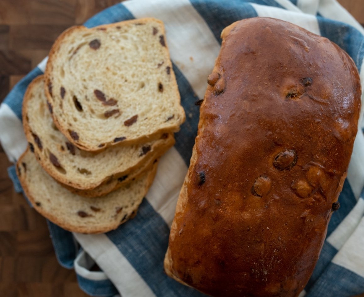 Raisin Bread - Oonnie - Bon Ton Bakery