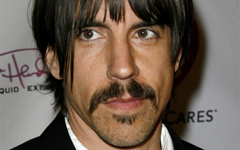 anthony kiedis wife