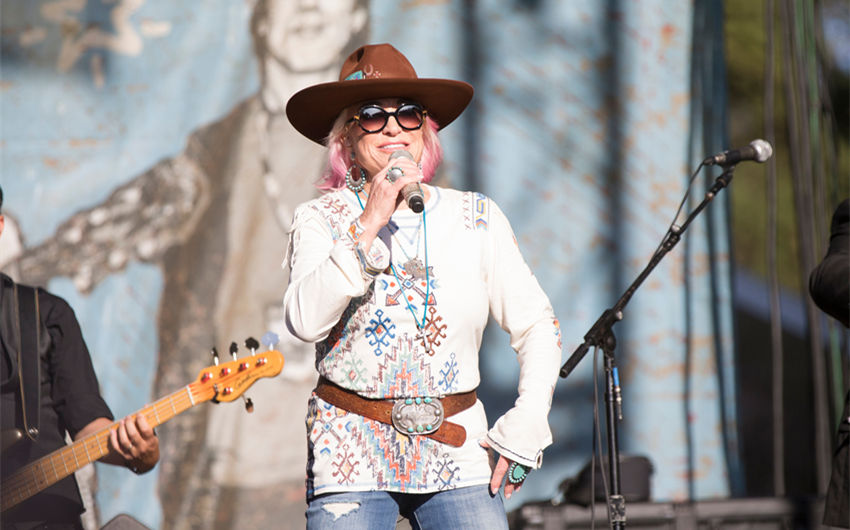 tanya tucker husband